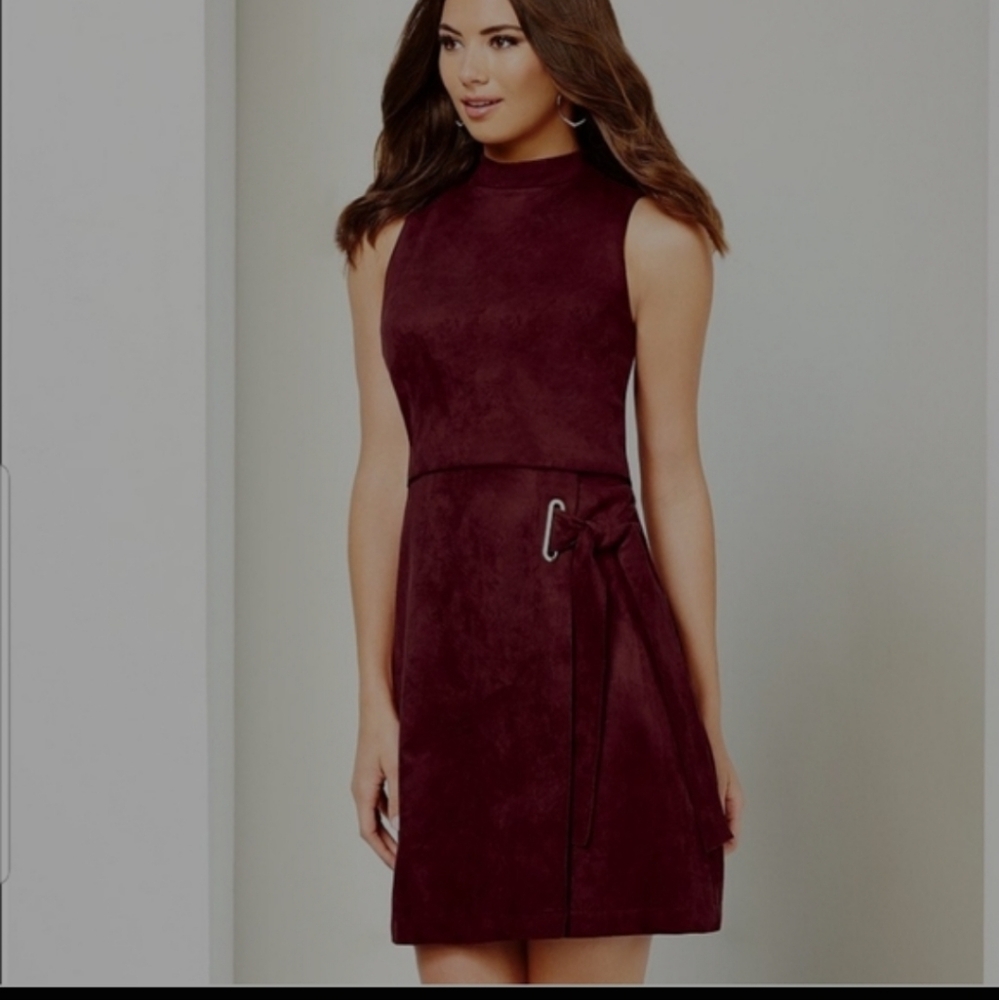Antonio Melani burgundy faux suede size zero bow mock neck